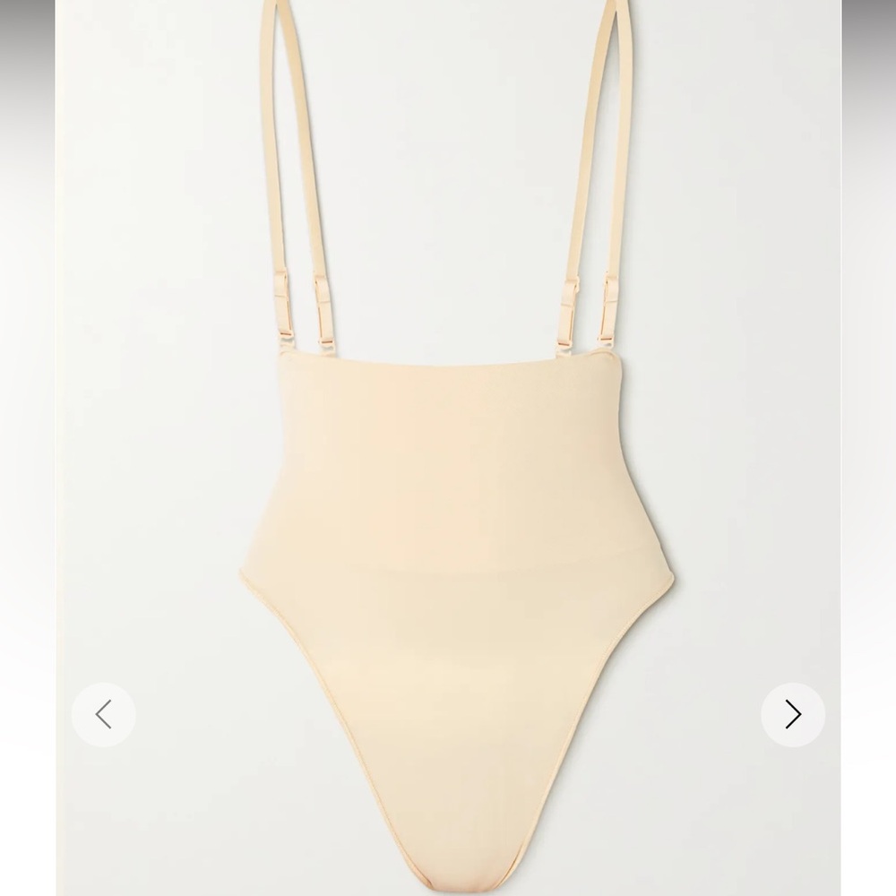 SKIMS Sz S Core Control High Waist Thong - Sand